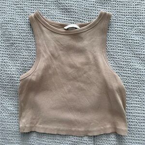 ✨5 for $25✨ H&M Ribbed Cropped Tank Top in Beige